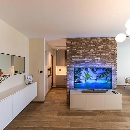 Olivetum Luxury شقة