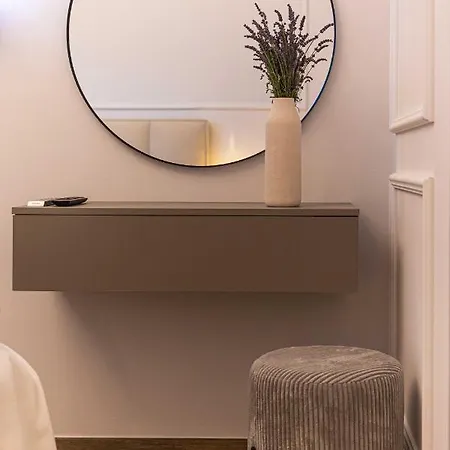 Olivetum Luxury شقة